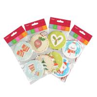 Ozdobne karneciki na prezenty 16szt. Wydawca: Arpax. SmakLiter.pl Opakowanie Ozdobne karneciki na prezenty 16szt