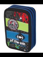 Piórnik 3-komorowy z wyposażeniem Coolpack Disney Core  Jumper 3 Star Wars. Wydawca: Patio. SmakLiter.pl Opakowanie Piórnik 3-komorowy z wyposażeniem Coolpack Disney Core  Jumper 3 Star Wars