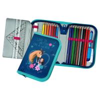 Piórnik z Wyposażeniem Spirit Mustang. Wydawca: Cass Film. SmakLiter.pl Opakowanie Piórnik z Wyposażeniem Spirit Mustang