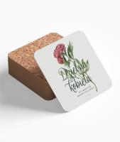 Podstawka korkowa - Dzielna kobieta - kwiat. Wydawca: Szaron. SmakLiter.pl Opakowanie Podstawka korkowa - Dzielna kobieta - kwiat