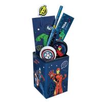 Pojemnik z przyborami szkolnymi Avengers 7el. Wydawca: Cass Film. SmakLiter.pl Opakowanie Pojemnik z przyborami szkolnymi Avengers 7el