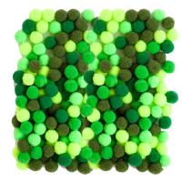 Pompony poliestrowe zielone 1cm mix 120 szt.. Wydawca: DP CRAFT. SmakLiter.pl Opakowanie Pompony poliestrowe zielone 1cm mix 120 szt.