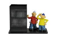 Przybornik biurkowy z figurkami: Pat i Mat.... Wydawca: Tisso-Toys. SmakLiter.pl Opakowanie Przybornik biurkowy z figurkami: Pat i Mat...