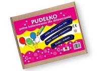 Okładka książki Pudełko pełne kolorowania dla dziewczynki