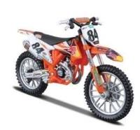 Red Bull KTM Motocycle 1:18 BBURAGO. Wydawca: BBurago. SmakLiter.pl Opakowanie Red Bull KTM Motocycle 1:18 BBURAGO