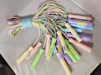 Opakowanie Skakanka sznurkowa pastelowa MIX