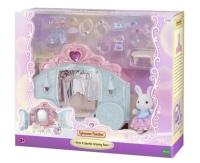 Stylowa garderoba. Wydawca: Epoch. SmakLiter.pl Opakowanie Stylowa garderoba