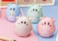 Opakowanie Temperówka z pojemniczkiem. Świnka MIX