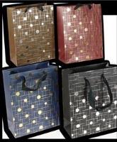 Torebka prezentowa 26x32x10cm MIX. Wydawca: Kalpol. SmakLiter.pl Opakowanie Torebka prezentowa 26x32x10cm MIX