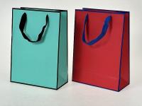 Opakowanie Torebka prezentowa 28x19,5x9,5cm MIX