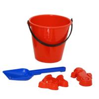 Okładka książki Wywrotka 40 cm. z wiaderkiem, łopatką i foremkami.