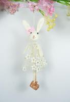 Zawieszka wiosenny zajączek. Wydawca: ARPEX. SmakLiter.pl Opakowanie Zawieszka wiosenny zajączek