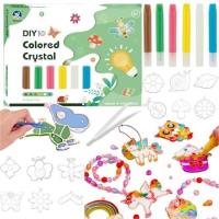 Zestaw artystyczny do malowania szablony. Wydawca: Maksik. SmakLiter.pl Opakowanie Zestaw artystyczny do malowania szablony