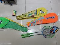 Zestaw do badmintona MIX. Wydawca: ADAR. SmakLiter.pl Opakowanie Zestaw do badmintona MIX