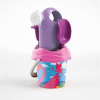 Zestaw do piasku flaming z konewką. Wydawca: Tupiko. SmakLiter.pl Opakowanie Zestaw do piasku flaming z konewką