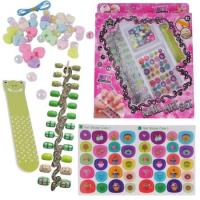 Zestaw koralików. Wydawca: Maksik. SmakLiter.pl Opakowanie Zestaw koralików