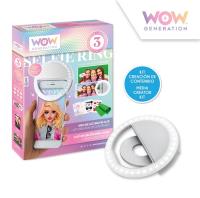 Zestaw oświetleniowy do selfie z akcesoriami WOW. Wydawca: Kids Euroswan. SmakLiter.pl Opakowanie Zestaw oświetleniowy do selfie z akcesoriami WOW