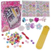 Zestaw piękności. Wydawca: Maksik. SmakLiter.pl Opakowanie Zestaw piękności