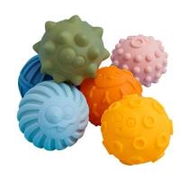 Opakowanie Zestaw plastikowych zabawek 6szt