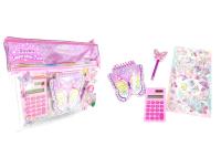 Zestaw z kalkulatorem w saszetce Motylki. Wydawca: POCOWARE. SmakLiter.pl Opakowanie Zestaw z kalkulatorem w saszetce Motylki