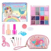 Opakowanie Zestaw z kosmetyczką