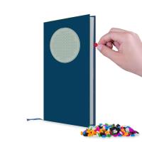 Zeszyt A5 w linie niebieski, panel świecący.... Wydawca: Pixie Crew. SmakLiter.pl Opakowanie Zeszyt A5 w linie niebieski, panel świecący...