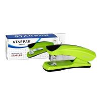 Zszywacz Move STK-320 zielony. Wydawca: Starpak. SmakLiter.pl Opakowanie Zszywacz Move STK-320 zielony