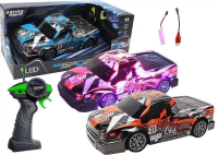Opakowanie Auto sportowe na radio ze światłem 1:20 MIX