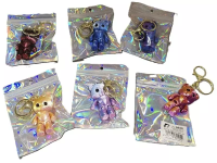 Brelok 3D miś MIX. Wydawca: ADAR. SmakLiter.pl Opakowanie Brelok 3D miś MIX