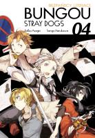 Bungo Stray Dogs 04. Autor: Kafka Asagiri, Sango Harukawa. SmakLiter.pl Okładka książki Bungo Stray Dogs 04