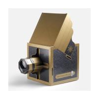 Camera Obscura (matówka 16x16cm) do samodzielnego złożenia. Wydawca: Astromedia. SmakLiter.pl Opakowanie Camera Obscura (matówka 16x16cm) do samodzielnego złożenia