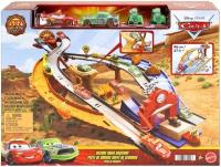 Cars Auta Droga ratunkowa Wyścig z przeszkodami. Wydawca: Mattel. SmakLiter.pl Opakowanie Cars Auta Droga ratunkowa Wyścig z przeszkodami