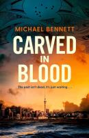 Carved in Blood. Autor: Michael Bennett. SmakLiter.pl Okładka książki Carved in Blood