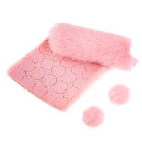 Futerkowe pompony na taśmie jasny róż 3cm 50szt. Wydawca: Dalprint. SmakLiter.pl Opakowanie Futerkowe pompony na taśmie jasny róż 3cm 50szt