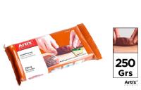 Glina modelarska 250g. Wydawca: Artix. SmakLiter.pl Opakowanie Glina modelarska 250g