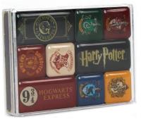 Harry Potter Magnesy Domy Hogwartu. Wydawca: Half Moon Bay. SmakLiter.pl Opakowanie Harry Potter Magnesy Domy Hogwartu