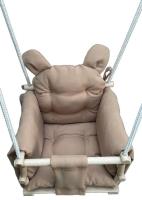 Huśtawka drewniana głęboka z materacem. Wydawca: 3toysm. SmakLiter.pl Opakowanie Huśtawka drewniana głęboka z materacem