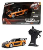 Jada RC F&F Drift Mazda RX-7 2009 1:24. Wydawca: Jada. SmakLiter.pl Opakowanie Jada RC F&F Drift Mazda RX-7 2009 1:24