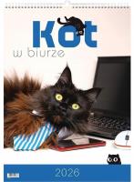 Kalendarz 2026 wieloplanszowy kot w biurze. Wydawca: Evena. SmakLiter.pl Opakowanie Kalendarz 2026 wieloplanszowy kot w biurze