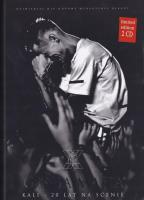 Kali. 20 lat na scenie + 2CD. Autor: Kali - Ganja Mafia. SmakLiter.pl Okładka książki Kali. 20 lat na scenie + 2CD