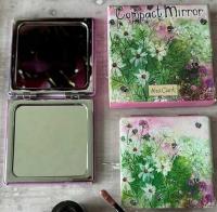 Opakowanie Lusterko Pszczoły latem