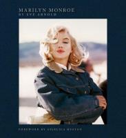 Marilyn Monroe wer. angielska. Autor: Eve Arnold. SmakLiter.pl Okładka książki Marilyn Monroe wer. angielska