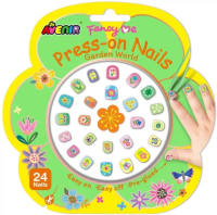 Naklejki na paznokcie Ogród. Wydawca: AVENIR. SmakLiter.pl Opakowanie Naklejki na paznokcie Ogród