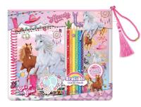 Notatnik na spirali w saszetce z kredkami Konie. Wydawca: Hot Focus. SmakLiter.pl Opakowanie Notatnik na spirali w saszetce z kredkami Konie