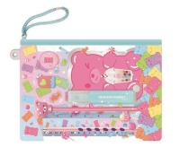 Notatnik w saszetce z akcesoriami Miś. Wydawca: Hot Focus. SmakLiter.pl Opakowanie Notatnik w saszetce z akcesoriami Miś