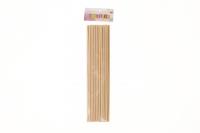 Patyczki drewniane 30cm 8szt. Wydawca: Titanum. SmakLiter.pl Opakowanie Patyczki drewniane 30cm 8szt