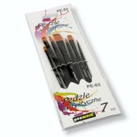 Pędzle artystyczne 7szt. Wydawca: PENWORD. SmakLiter.pl Opakowanie Pędzle artystyczne 7szt