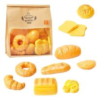 Pieczywo w papierowej torbie 10 elementów. Wydawca: Askato. SmakLiter.pl Opakowanie Pieczywo w papierowej torbie 10 elementów