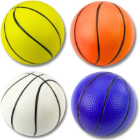 Piłka do koszykówki piankowa 12cm MIX. Wydawca: Leantoys. SmakLiter.pl Opakowanie Piłka do koszykówki piankowa 12cm MIX