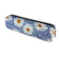 Piórnik szkolny młodzieżowy prostokąt kostka Stokrotki Retro. Wydawca: EV-Corp. SmakLiter.pl Opakowanie Piórnik szkolny młodzieżowy prostokąt kostka Stokrotki Retro